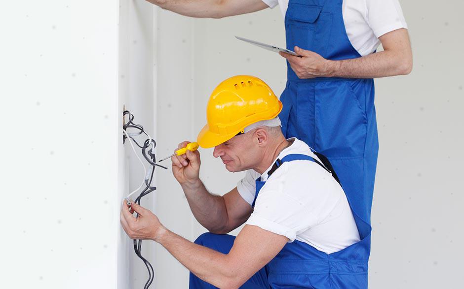 électricien installateur Paris 1